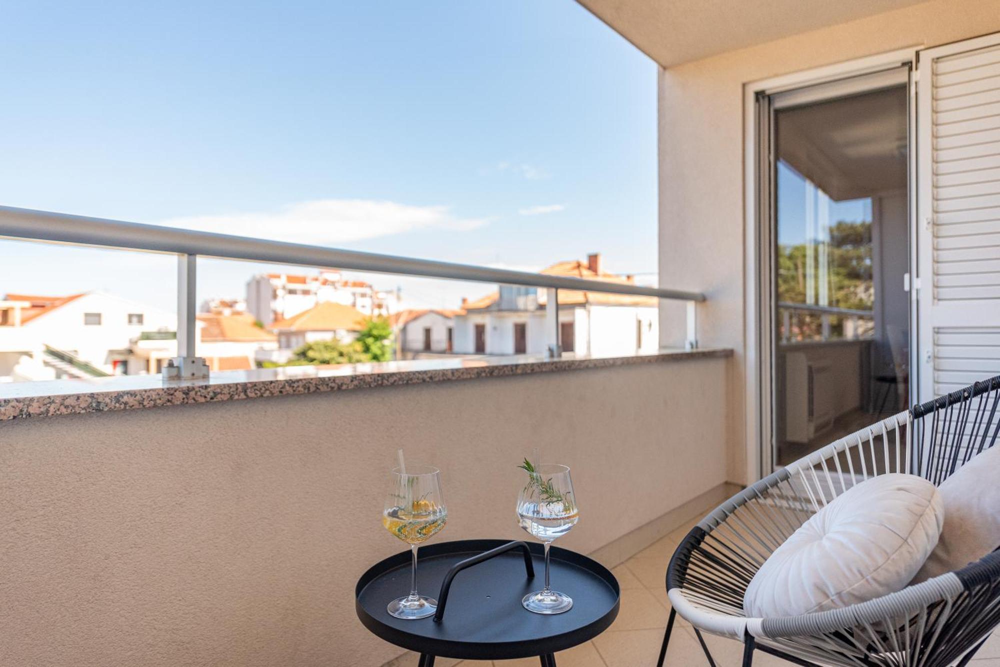 Apartments L&D ビオグラード・ナ・モル エクステリア 写真